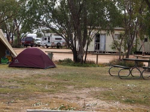 Lightning Ridge Outback Resort & Caravan Park Екстериор снимка